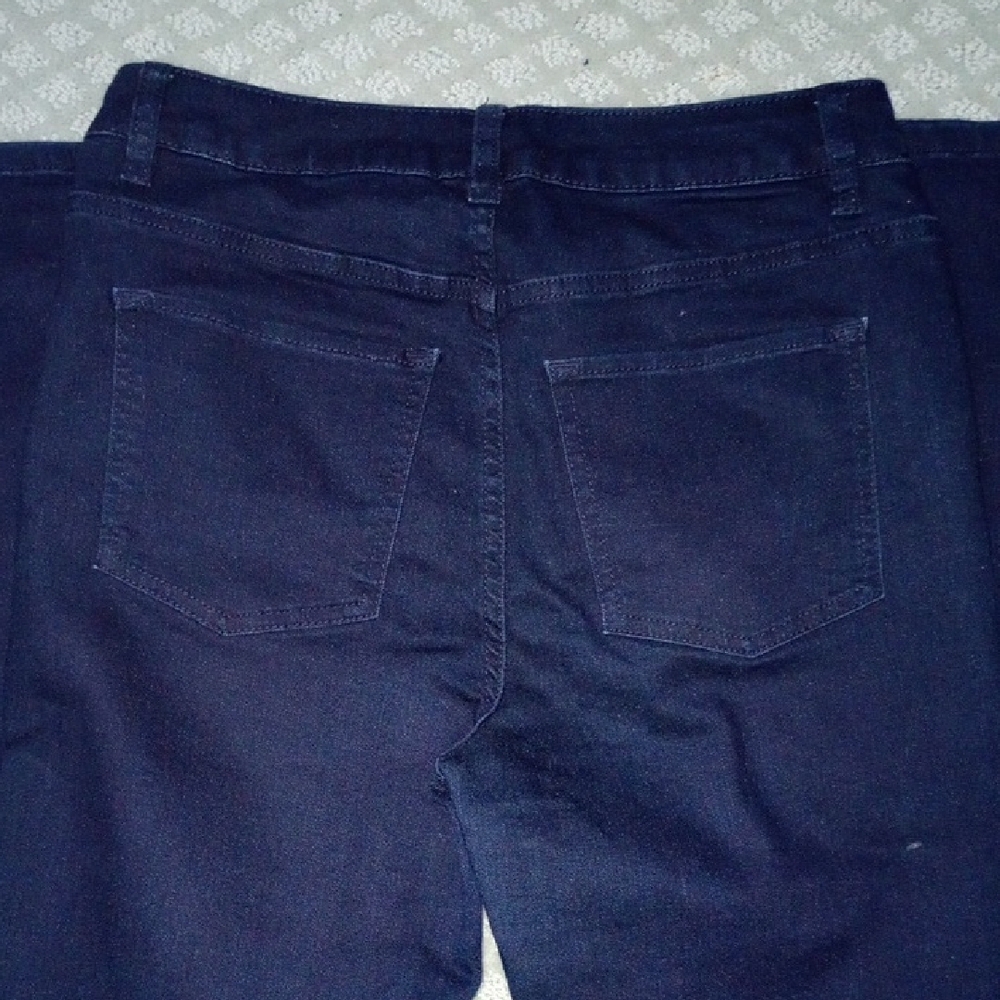 Liz Claiborne Dark Blue Denim Jeans - Picture 9 of 9